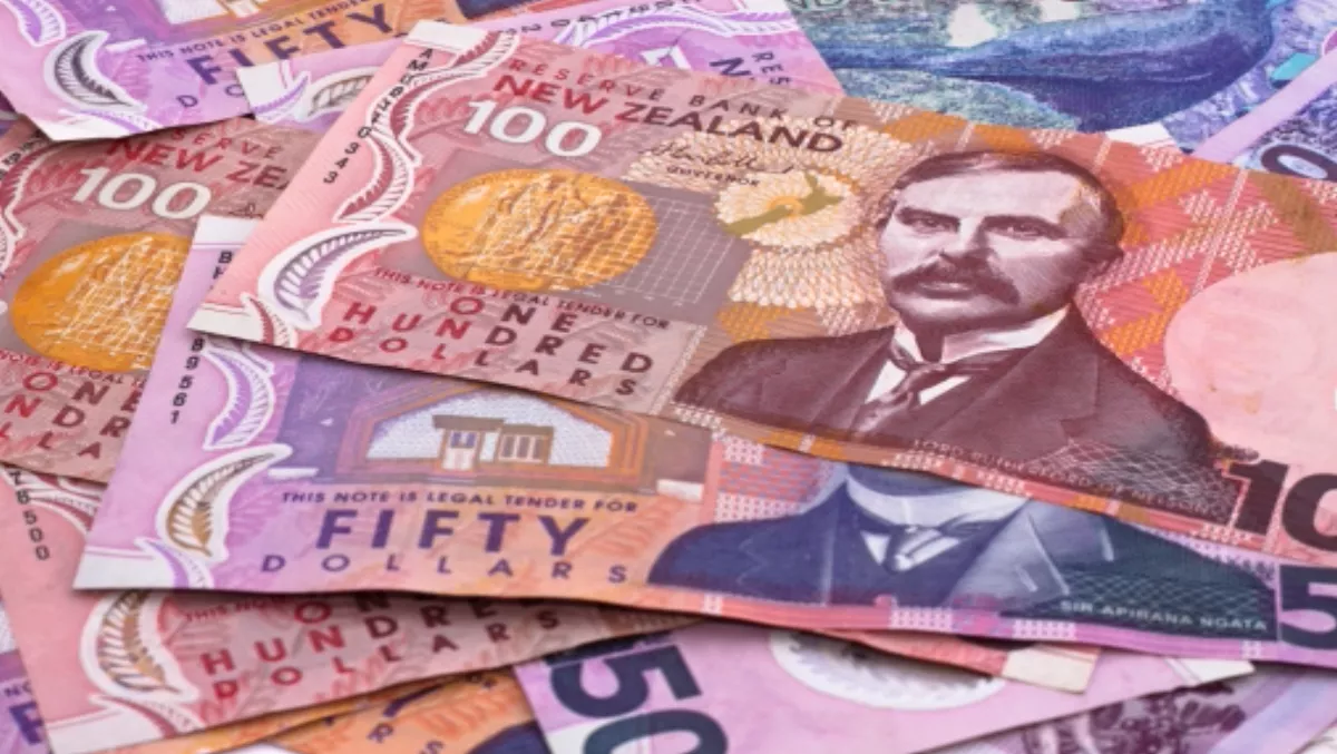 2degrees top-up worker after lost salary