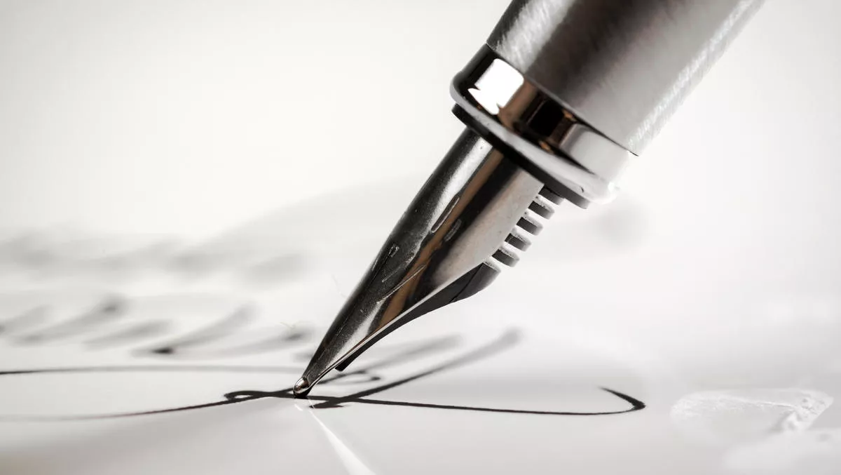 Humphrey to leave Pacific Fibre