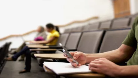 Massey to offer MOOCs