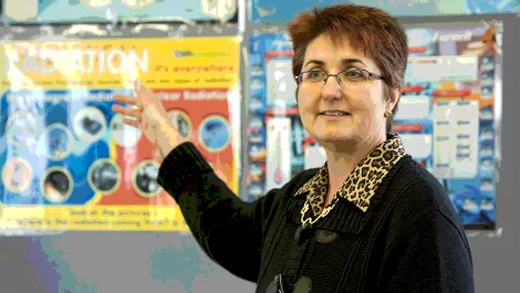 Training in IT helps teacher win award