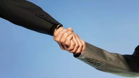 Handshake23