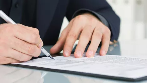 Sign deal